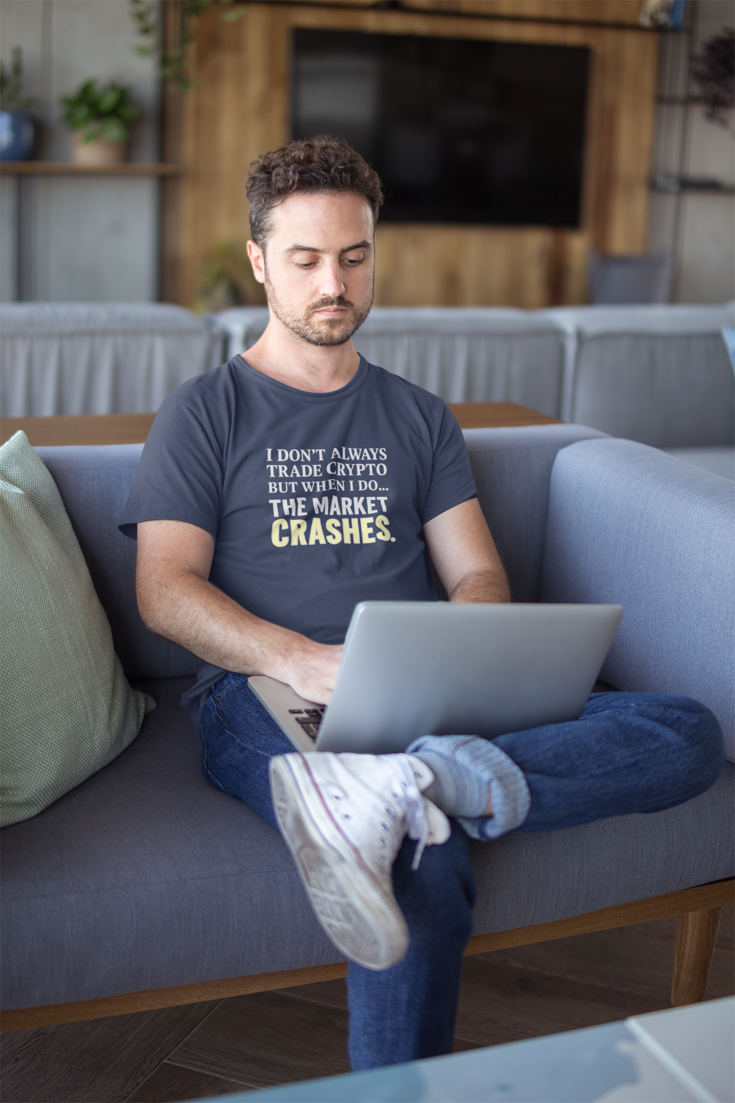 Funny Crypto T-Shirt "I Don't Always Trade Crypto, But When I Do, The Market Crashes'